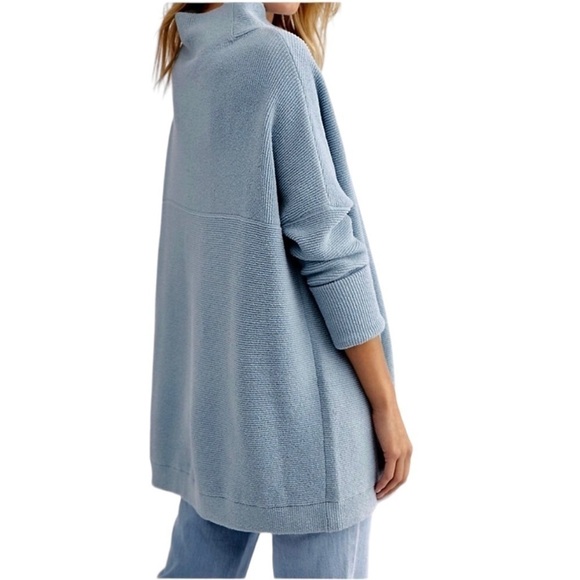 Free People Ottoman Slouchy Tunic Sweater Sky Blue Size XS - Picture 2 of 13